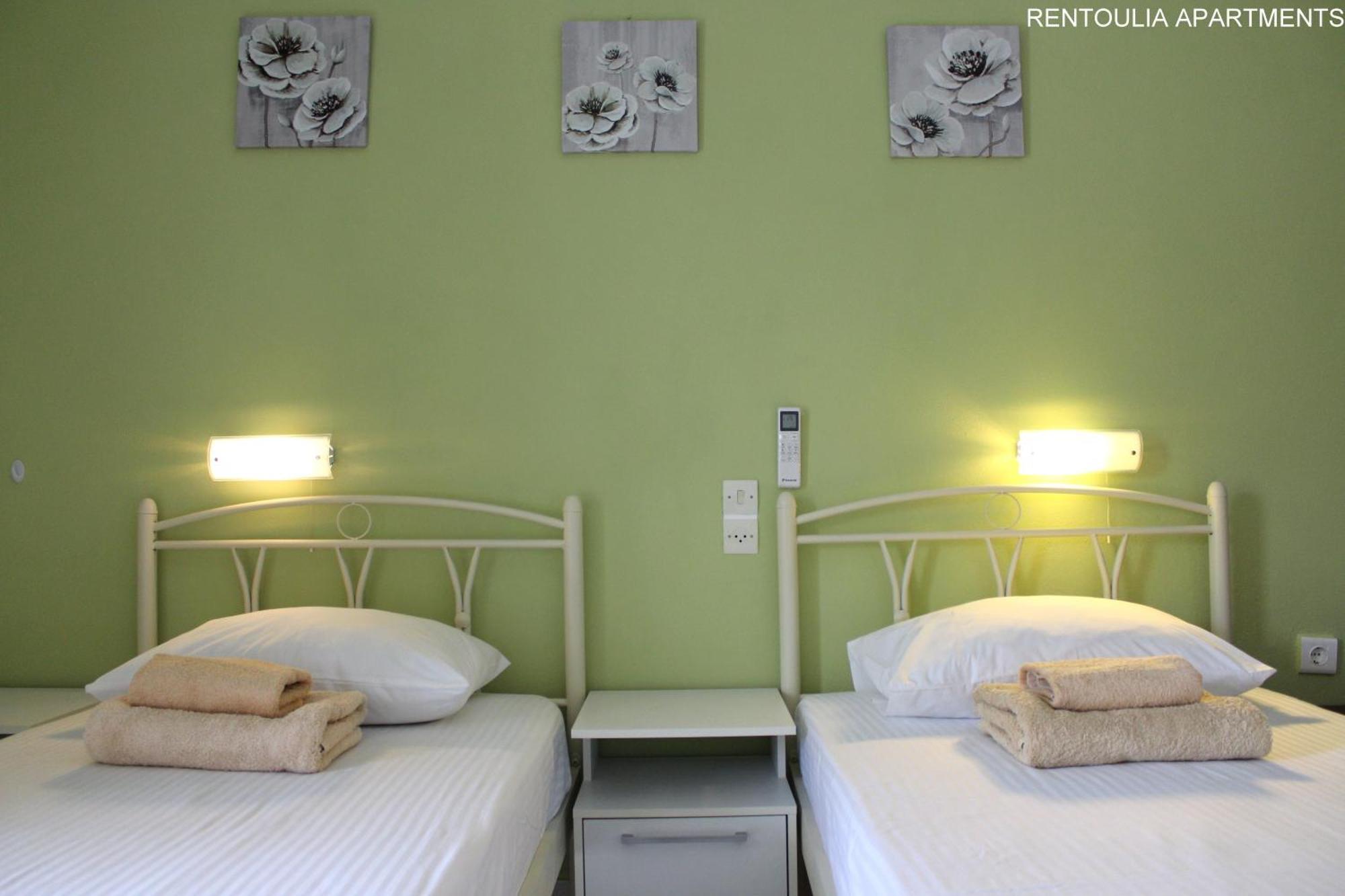 Rentoulia Apartments Poúlithra Extérieur photo