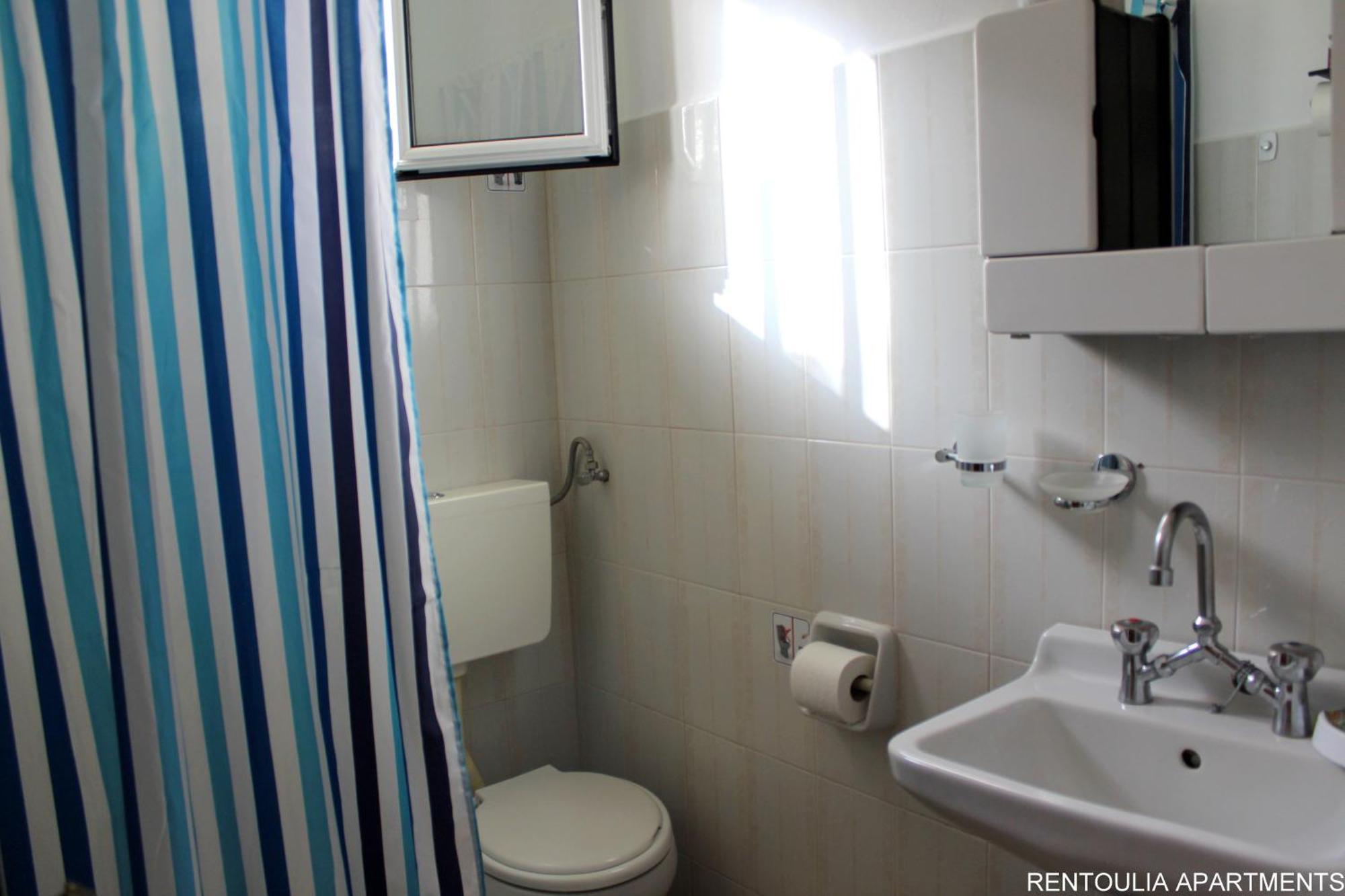 Rentoulia Apartments Poúlithra Extérieur photo